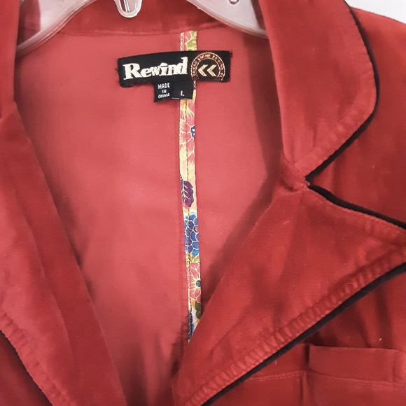 Rewind Red Jacket - Picture 2 of 4